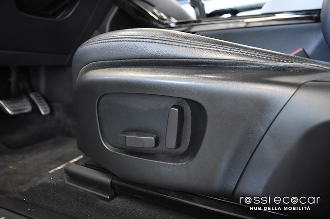 LAND ROVER Range Rover Evoque 2.0D I4-L.Flw 150 CV AWD Auto R-Dynamic S